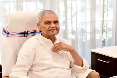 80 वर्षीय बिजेंद्र प्रसाद पर पांच विभागों की बड़ी जिम्मेदारी ……………………..