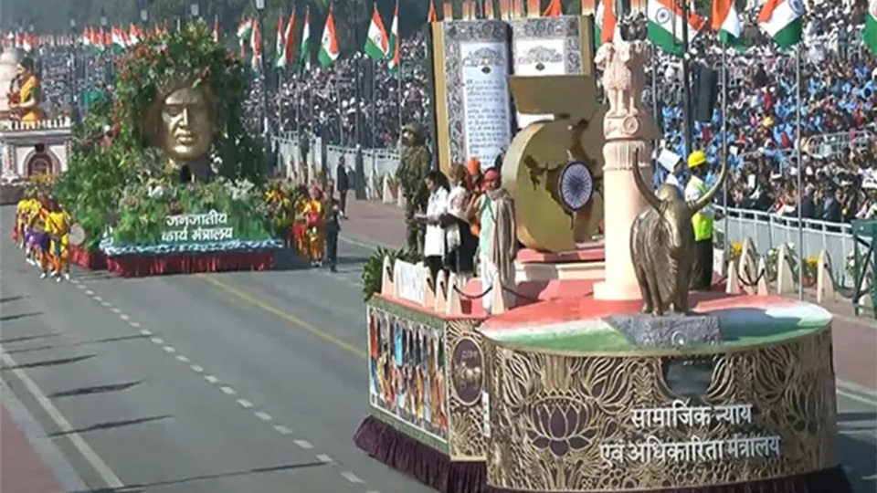 कर्तव्य पथ पर परेड देखने के लिए 10 हजार खास मेहमानों को न्योता……………..