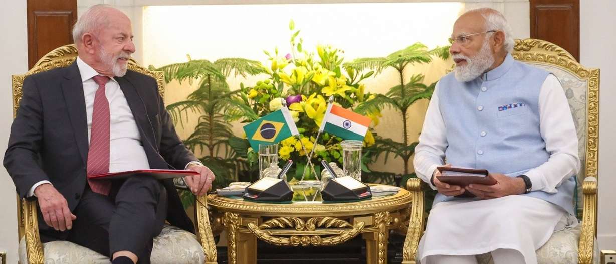आतंक के खिलाफ लड़ाई में भारत-ब्राजील साथ,द्विपक्षीय व्यापार को 2 हजार करोड़ के पार ले जाने पर चर्चा……………