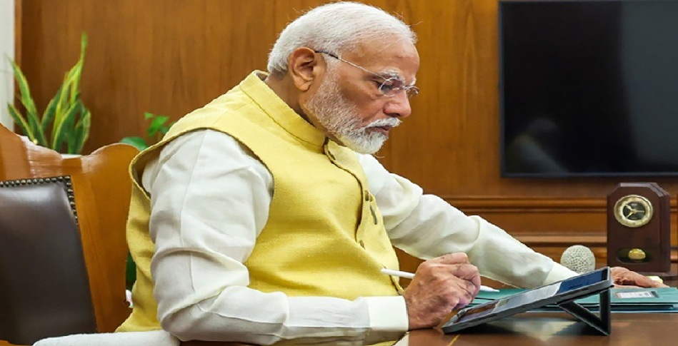 देश की महिलाओं के नाम PM मोदी का खुला पत्र , कहा- लोकतंत्र होगा मजबूत…………….