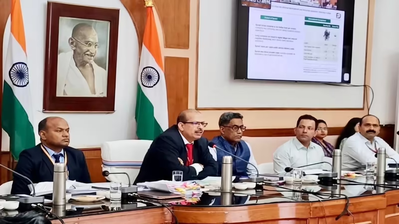 केके पाठक की बिहार में एंट्री…………