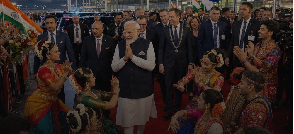 चार यूरोपीय देशों के दौरे पर गए पीएम मोदी अपनी यात्रा के पहले चरण में देर रात नीदरलैंड पहुंचे………………….