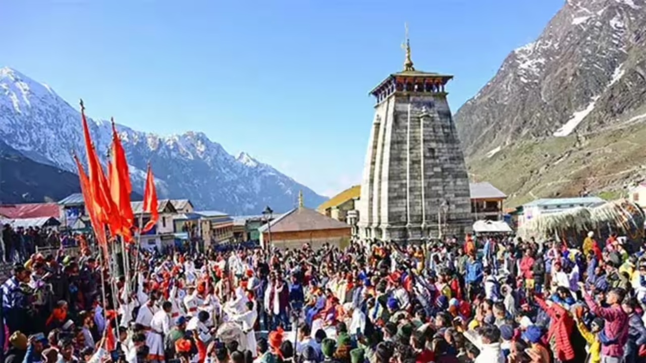 चारधाम यात्रा विकास बनाम प्रकृति की जंग…………….