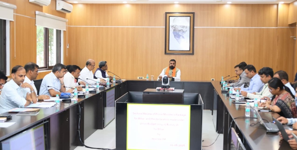 बिहार में EV चार्जिंग को प्रोत्साहन: पेट्रोल पंप, होटल और सोसाइटी में लगेंगे चार्जर; सरकार देगी ₹15 लाख तक अनुदान