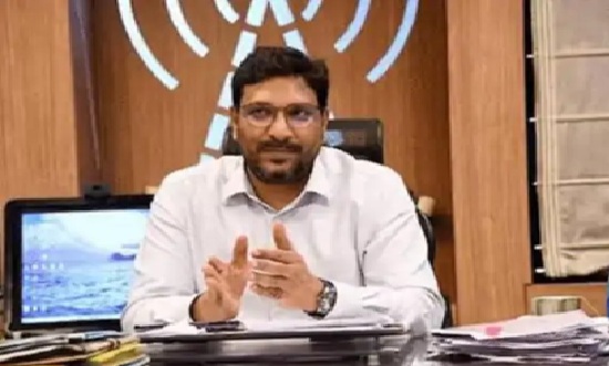 टेंडर घोटाला मामले में  IAS संजीव हंस ने उठाए गंभीर सवाल …………