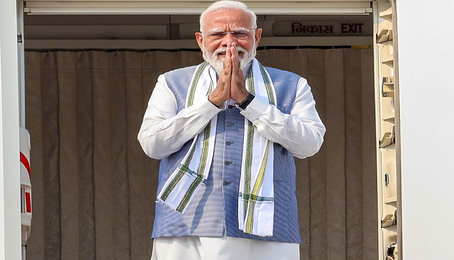 प्रधानमंत्री मोदी इंडोनेशिया, ऑस्ट्रेलिया और न्यूजीलैंड की छह दिन की यात्रा पर रवाना……………