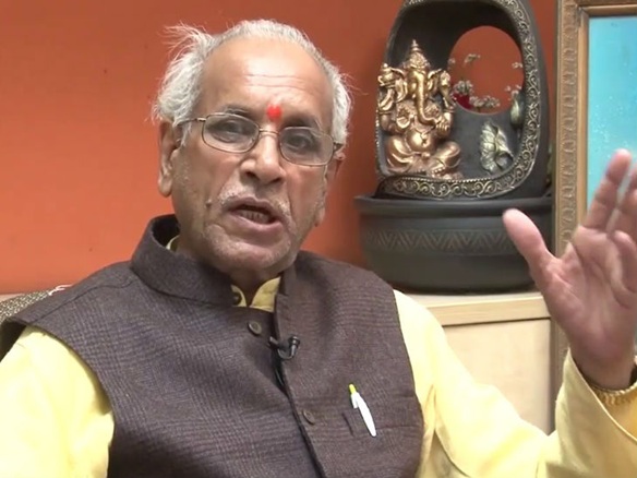 धीरज धर्म मित्र अरु नारी, आपद काल परिखिअहिं चारि……………….
