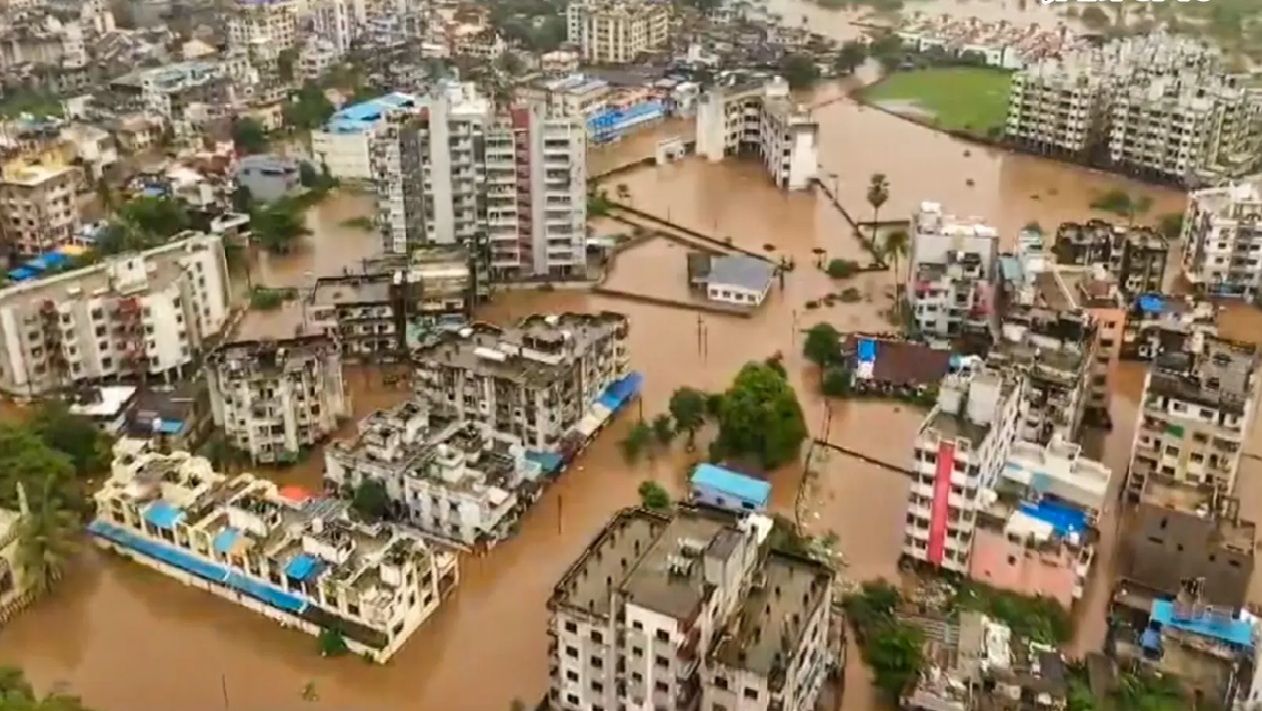गुजरात में बाढ़ का कहर!