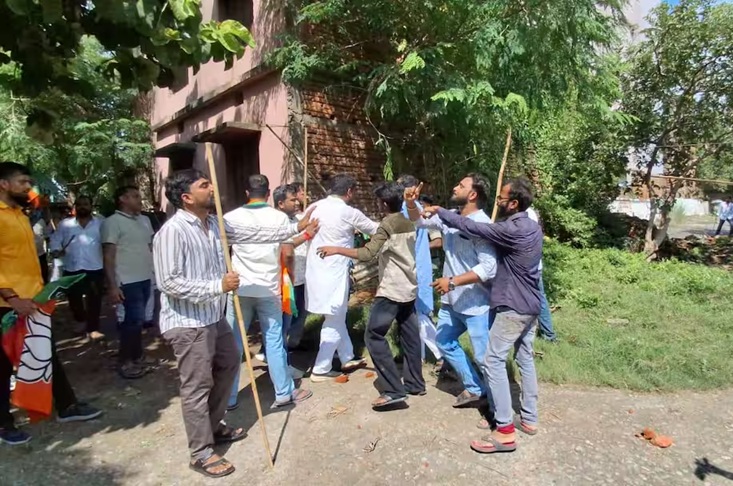 बिहार में छात्रों पर दर्ज सभी FIR होंगी रद्द ,तेजप्रताप यादव की जमानत याचिका खारिज………………