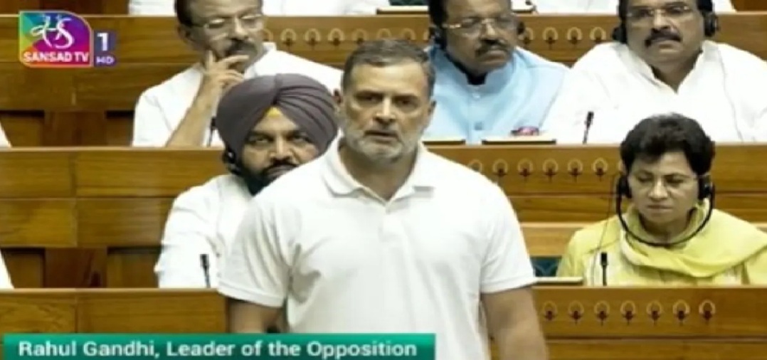 संसद का मानसून सत्र: राहुल गांधी के भाषण में ‘अंधभक्त’ शब्द पर बवाल ,संसदीय कार्य मंत्री ने जताई आपत्ति