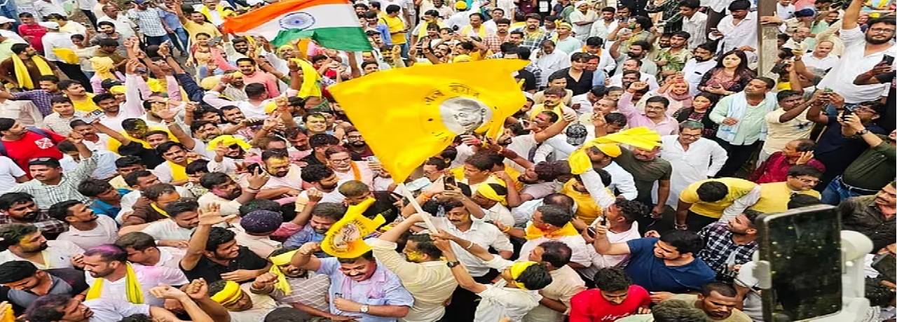 30 सालों तक तक भगवा रंग रंगी बांकीपुर कैसे पीले रंग से सरोबार हो गई ……………….