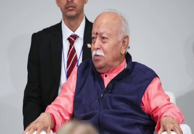 हिंदू सबका सम्मान और सबको स्वीकार करते हैं'—कनाडा में मोहन भागवत का संदेश, गूंज उठी तालियां
