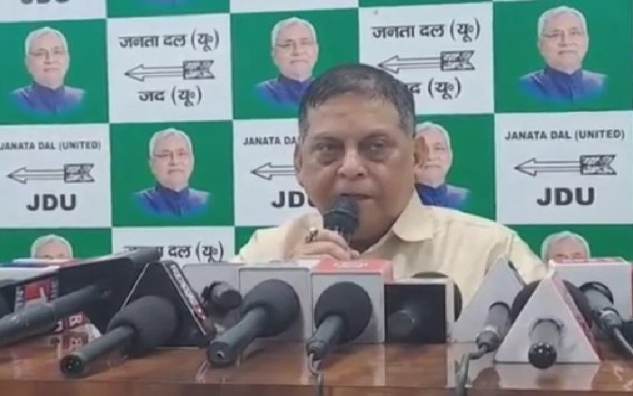 लालू के बयान पर क्यों गरमाई बिहार की राजनीति जदयू ने खोला मोर्चा ……………….