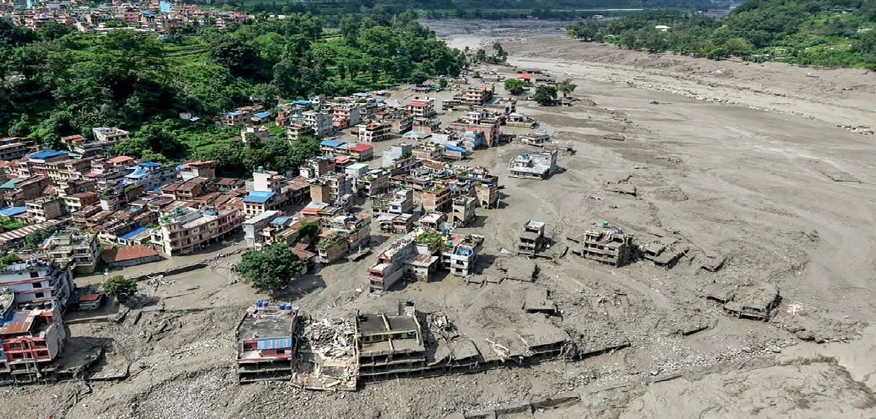 नेपाल में मृतकों का आंकड़ा बढ़कर 734 हुआ, 2500 से ज्यादा अभी भी लापता